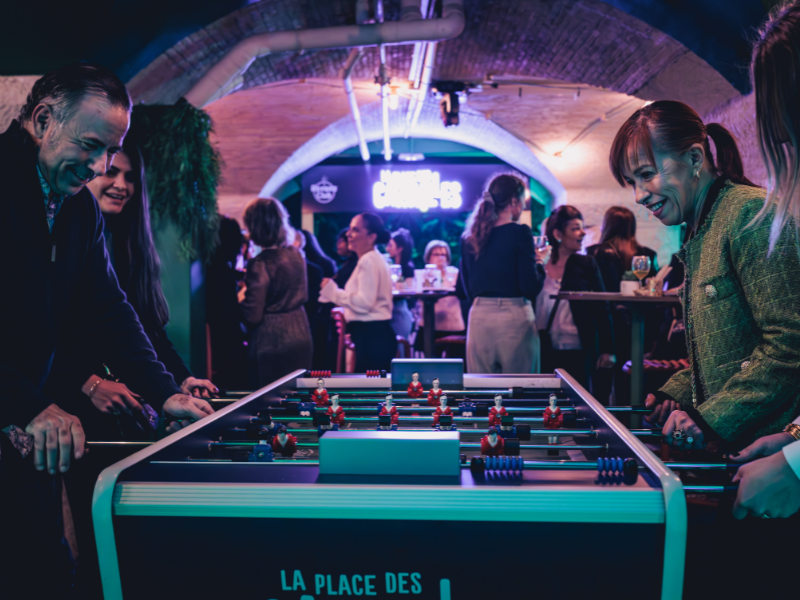 Privatisation à Marseille - La Place Des Canailles